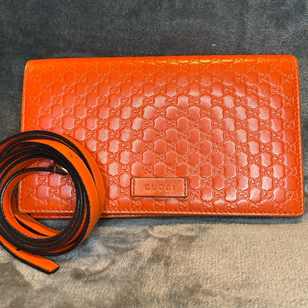 GUCCI Guccissima Wallet on Strap
